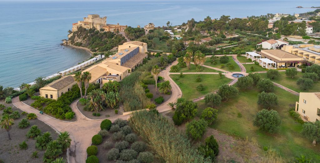  Falconara Greenblu Resort 4*