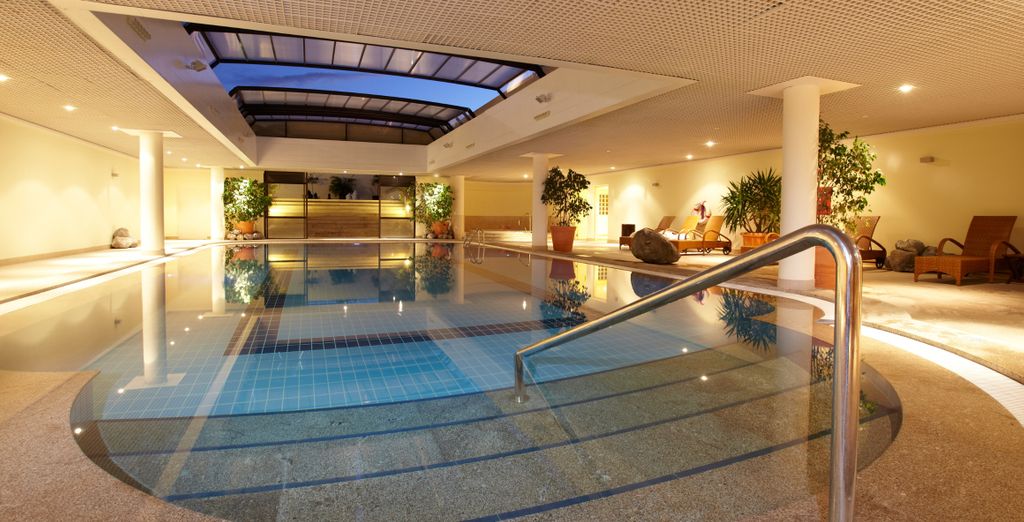 Suite Hotel Eden Mar 4*