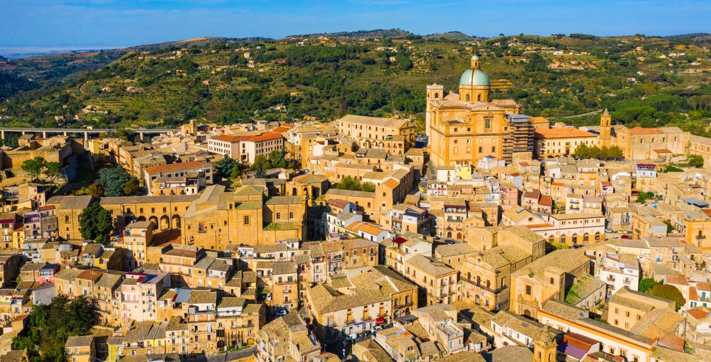 Tour di gruppo: Tesori d’arte, natura e gusto