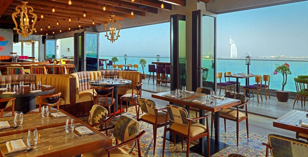 Aloft Palm Jumeirah by Marriott 4* con pacchetto escursioni