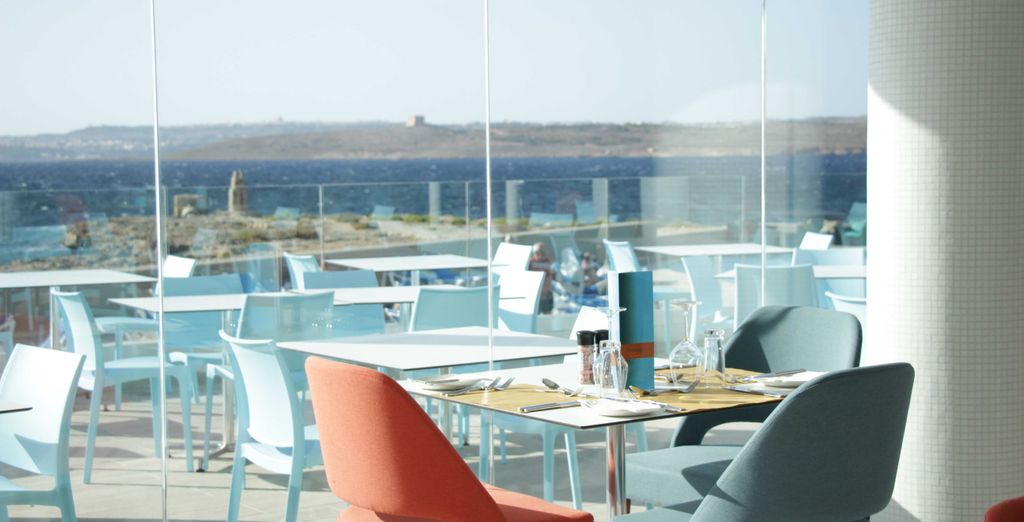 Ramla Bay Resort 4*