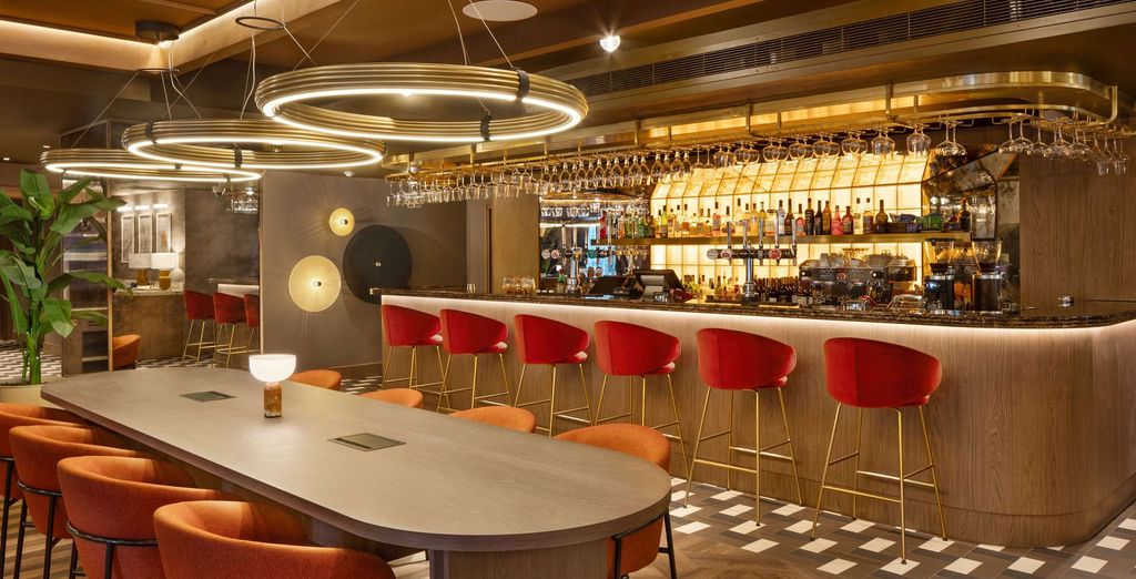Mercure London Earls Court 4*