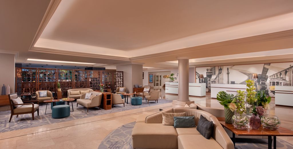Lisbon Marriott Hotel 4*