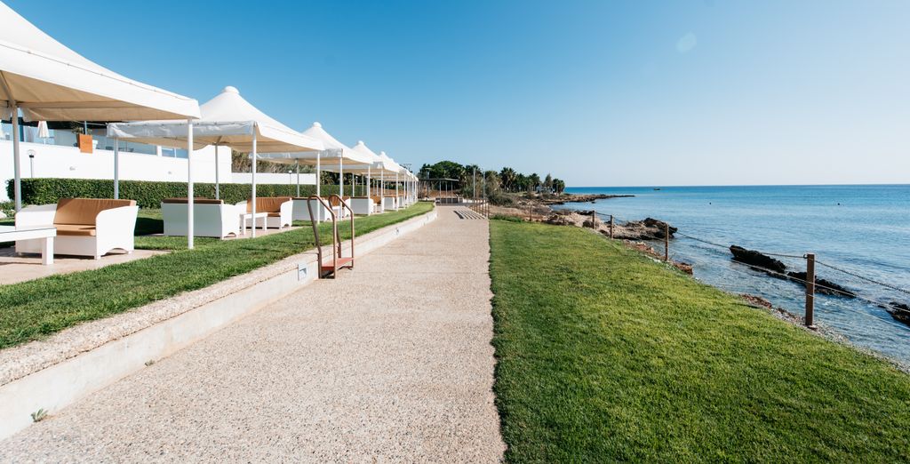 Evalena Beach Hotel 4*