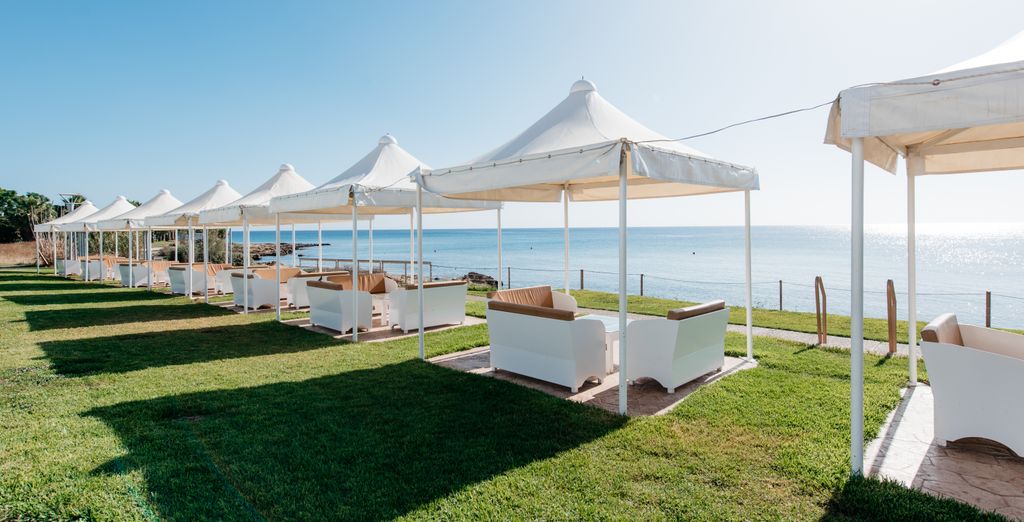 Evalena Beach Hotel 4*