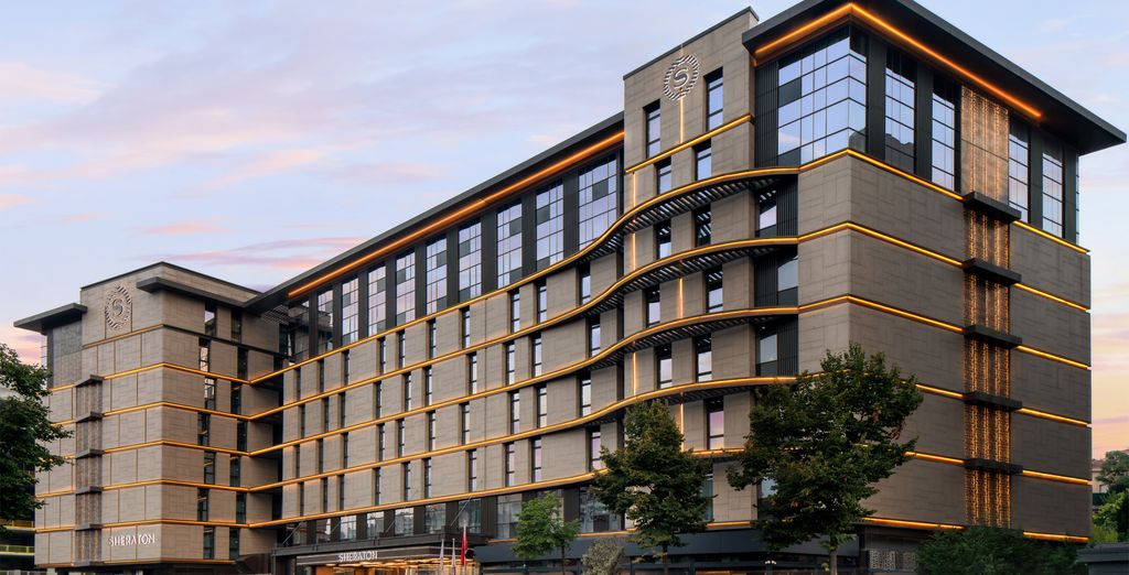 Sheraton Istanbul City Center 5*