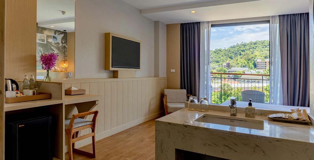 Radisson Suites Bangkok Sukhumvit 4*, Veranda High Resort Chiang Mai MGallery 5*, Sea Seeker Krabi Resort 4* o Sofitel Krabi 5*