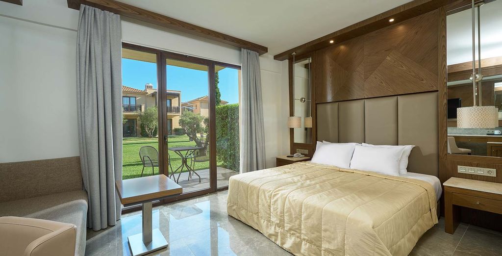 Mediterranean Village Hotel and Spa 5*