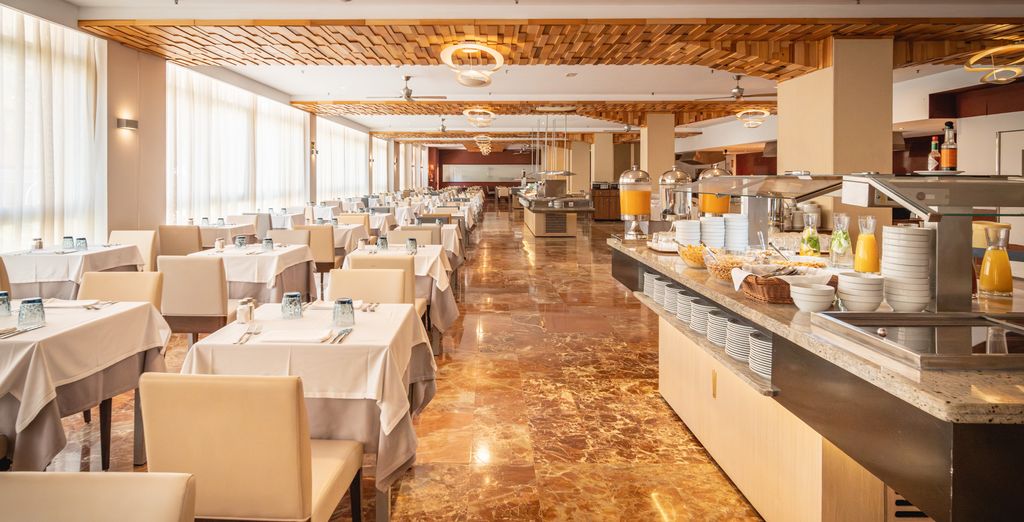 Hotel Angela 4*