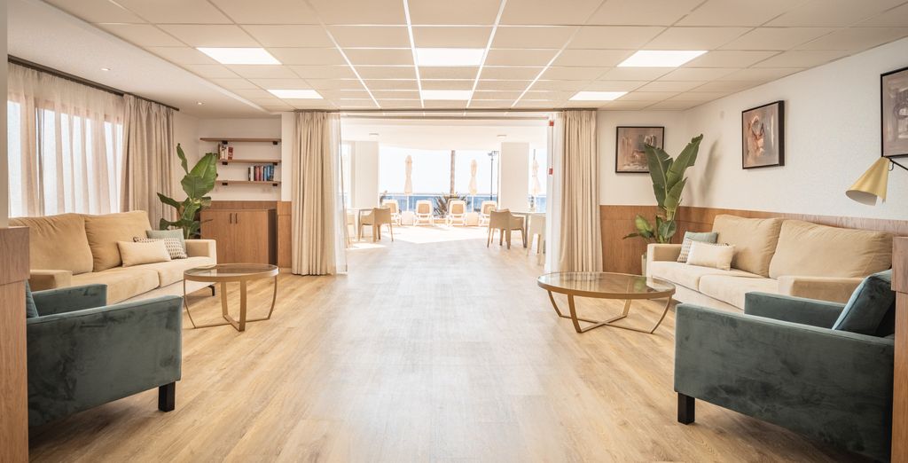 Hotel Angela 4*