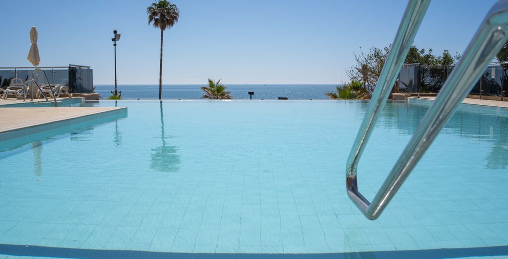 Hotel Angela 4*