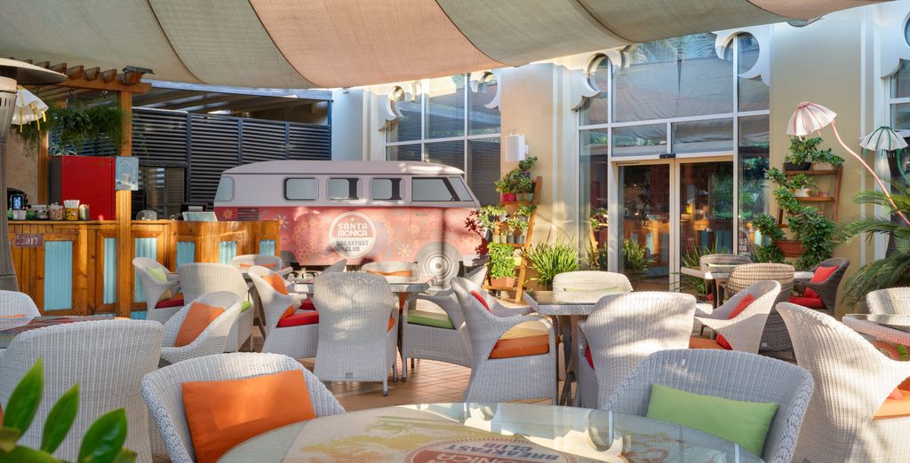 Grand Hyatt Doha Hotel 5* con possibile estensione nel deserto