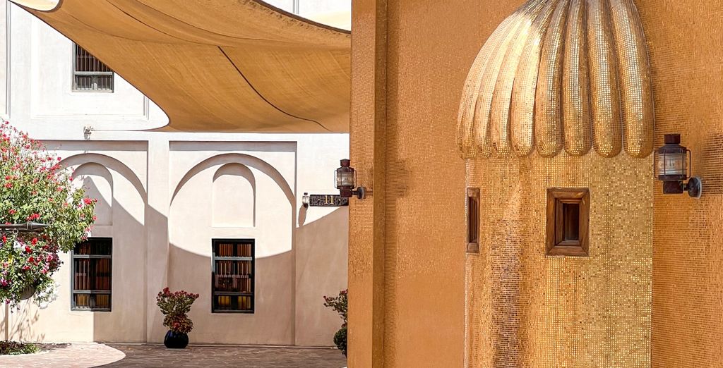 The Ritz-Carlton, Doha 5* con possibile estensione al The Outpost Al Barari 5*