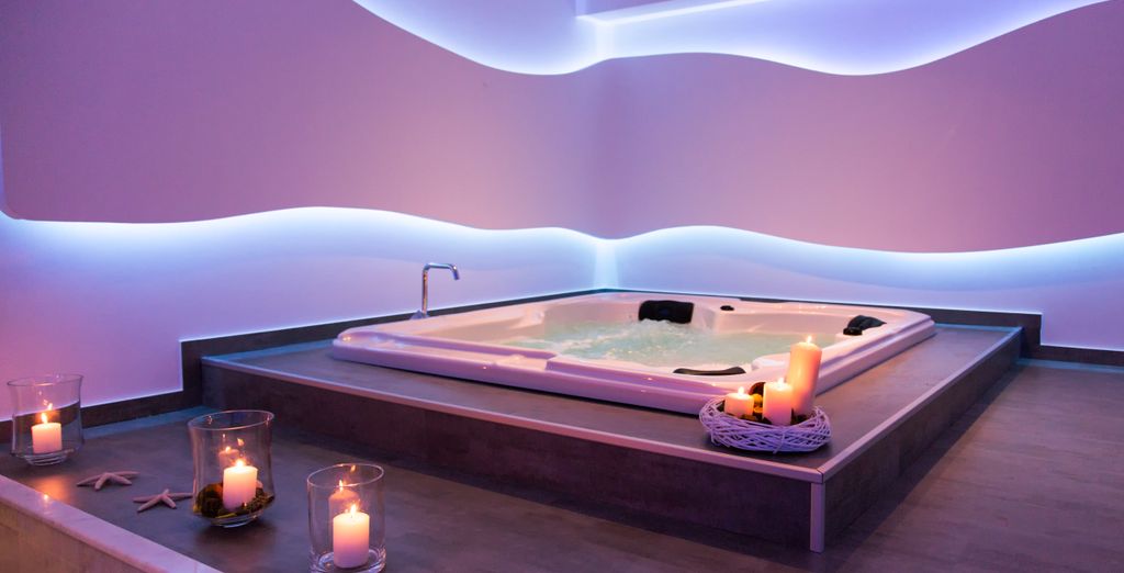 Mediterranean Beach Resort 5*