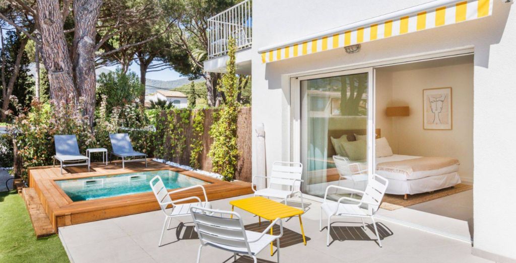 Hotel Belle Vue Cavalaire 4*