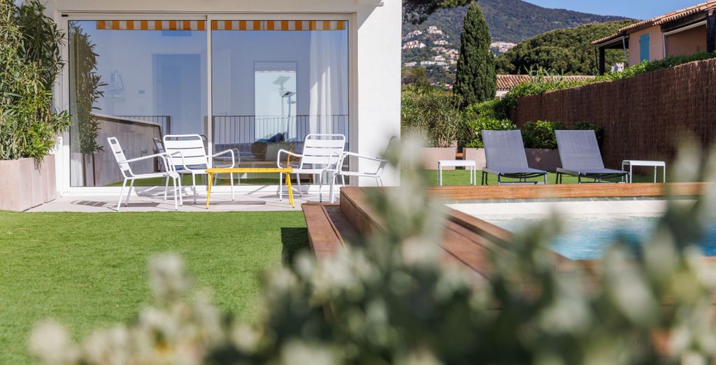 Hotel Belle Vue Cavalaire 4*