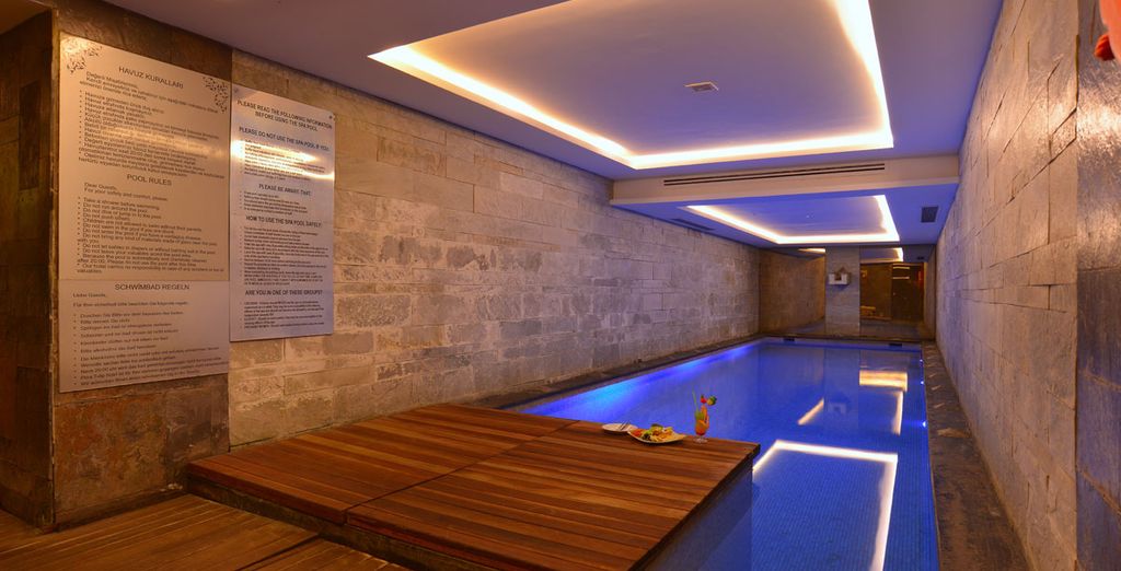 Pera Tulip Hotel 4*