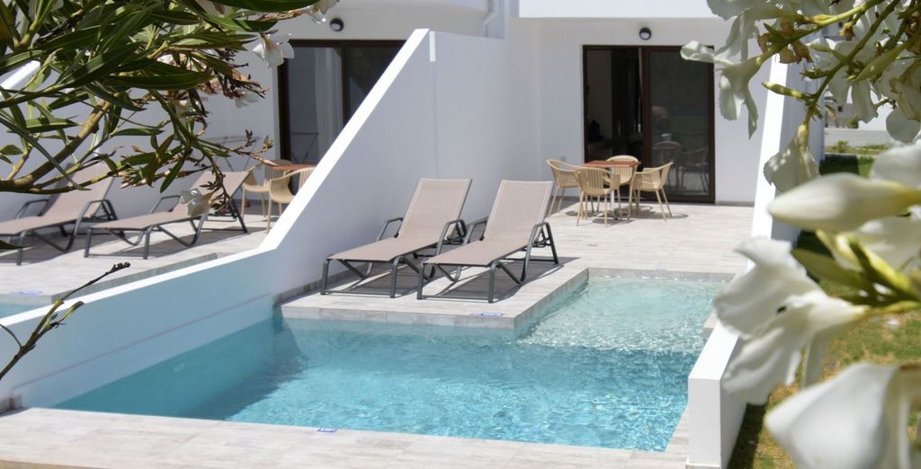 Geraniotis Beach Hotel & Resort 4*
