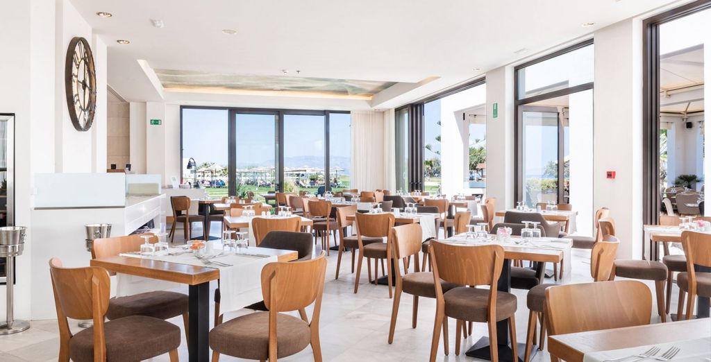 Geraniotis Beach Hotel & Resort 4*