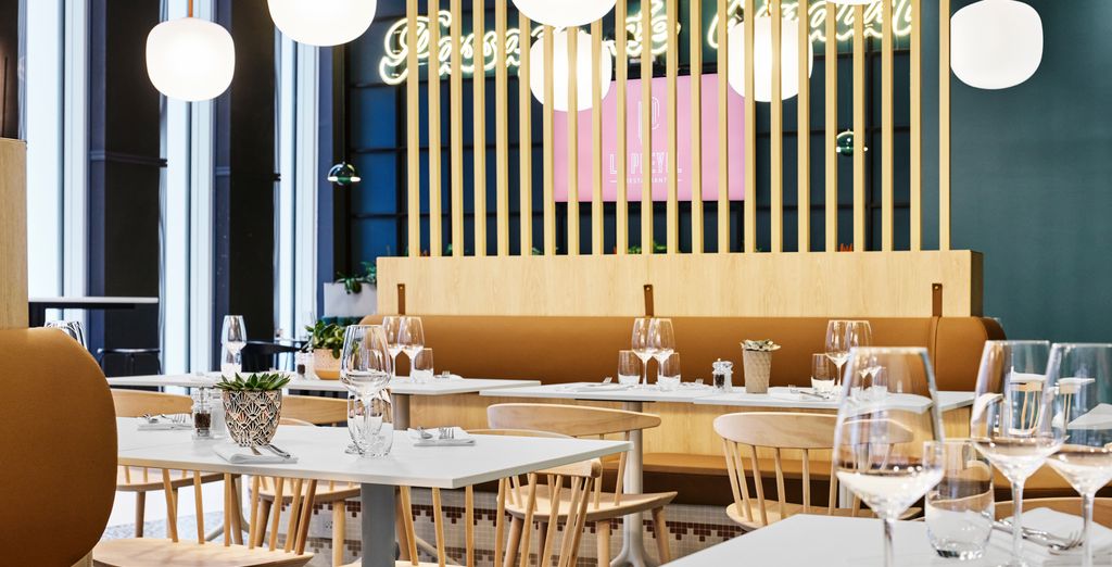 H4 Wyndham Paris Pleyel 4*