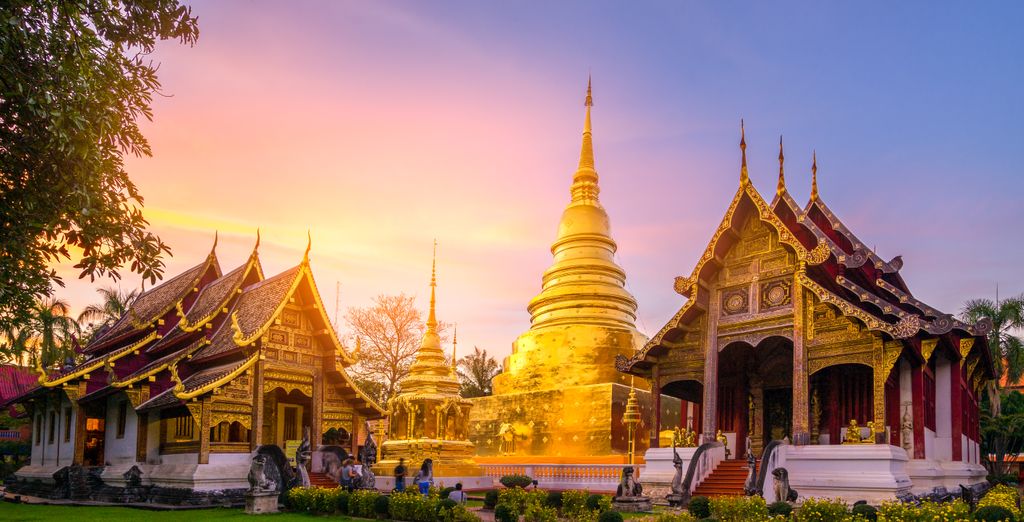 Away Chiang Mai Thapae Resort - A Vegan Retreat 4* e Wyndham Grand Nai Harn Beach Phuket 5* con possibile pre-estensione al Cross Vibe Bangkok Sukhumvit 4* 