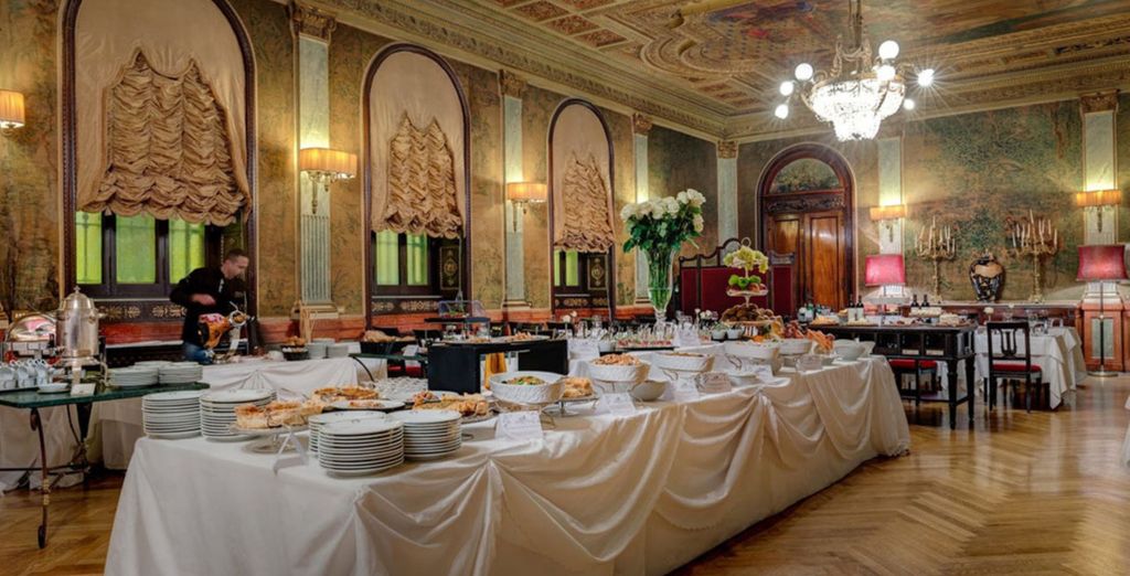 Grand Hotel Plaza Rome 5*
