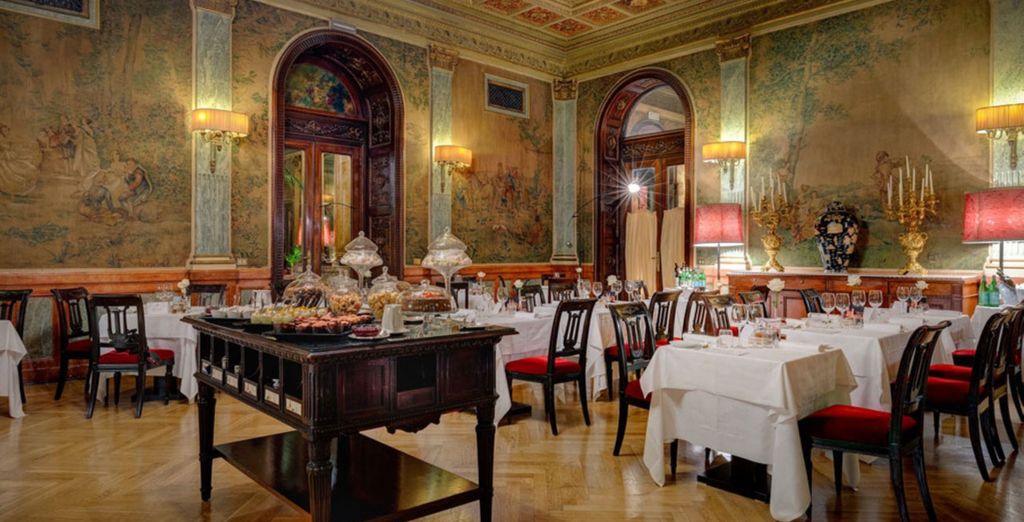 Grand Hotel Plaza Rome 5*
