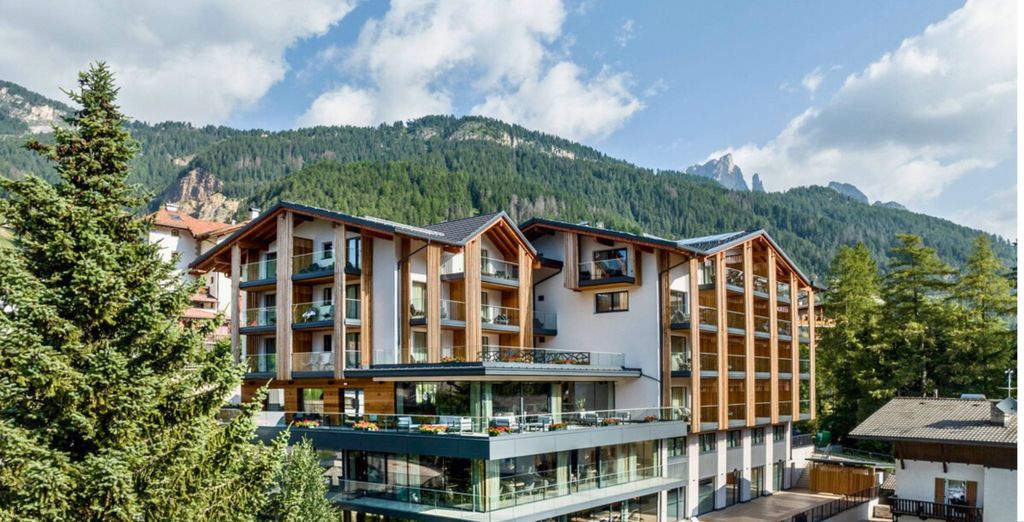 Ciampedie Luxury Alpine Spa Hotel 5*