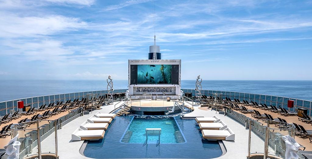 YotelPAD 4* e MSC Seascape