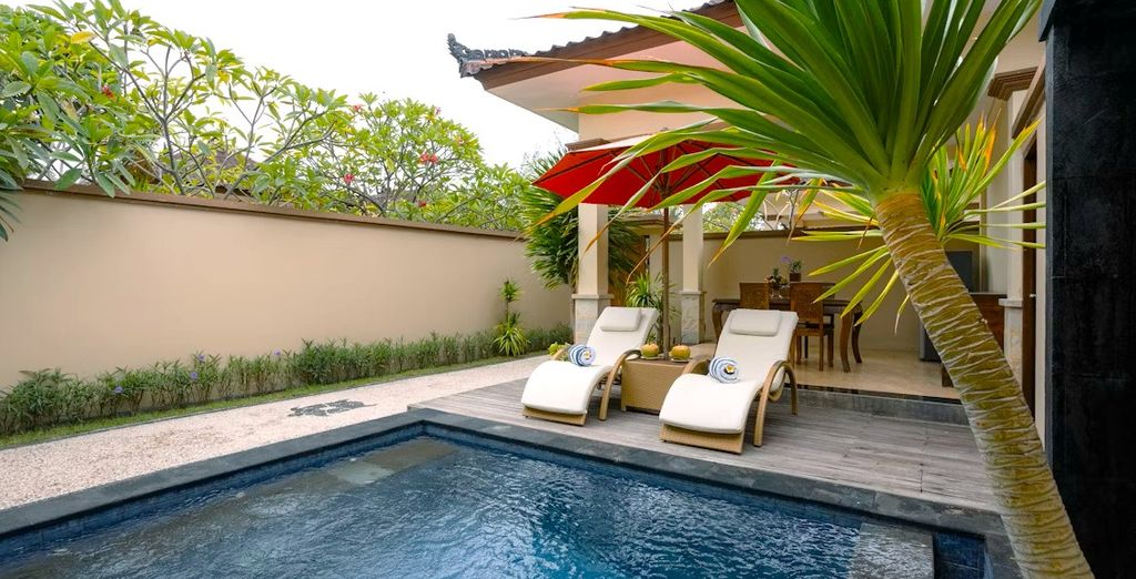 AnandaDara Ubud Resort & Spa 4*, Hotel Ombak Sunset 4* e Renaissance Bali Uluwatu Resort & Spa 5* 