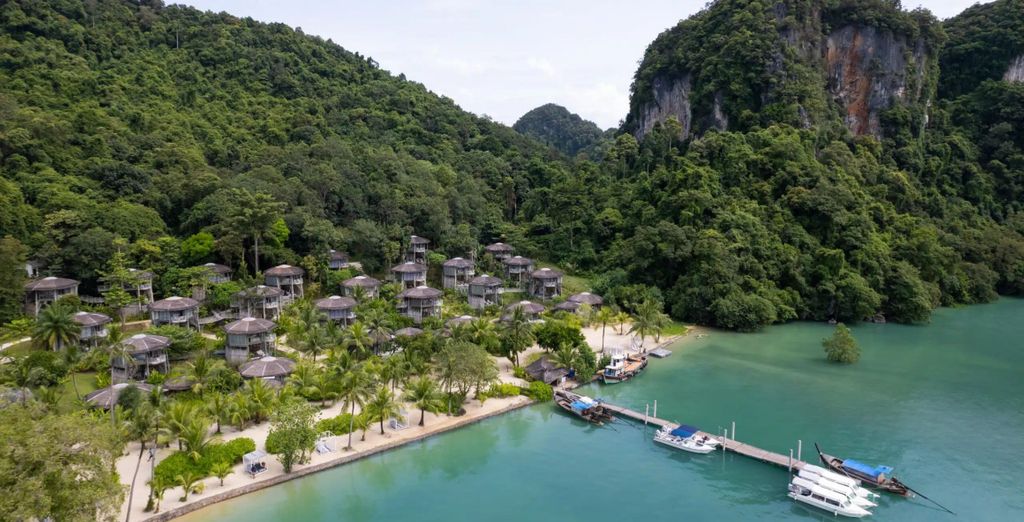 Mandarava Resort & Spa 5*, Moracea by Khao Lak Resort 5* con possibile estensione al TreeHouse Villas 5* - Adults Only