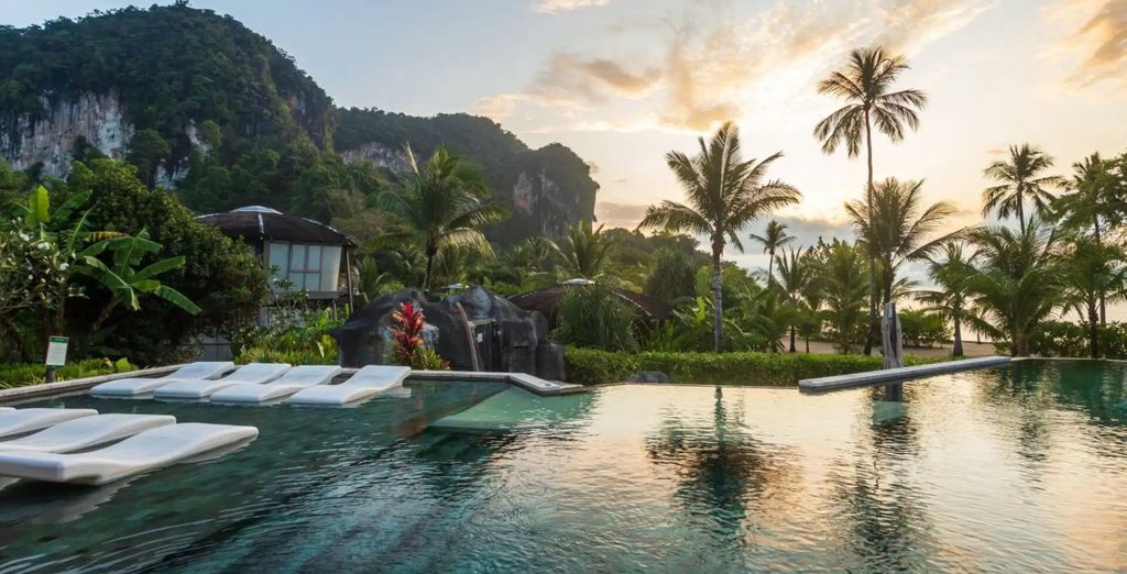 Mandarava Resort & Spa 5*, Moracea by Khao Lak Resort 5* con possibile estensione al TreeHouse Villas 5* - Adults Only
