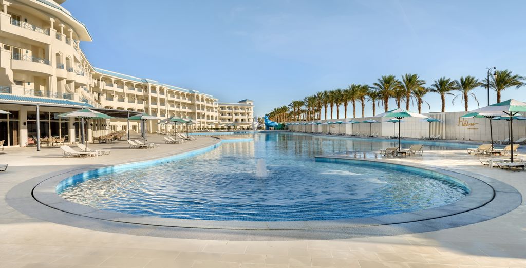 Flow Spectrum Resort 5* - Hurghada