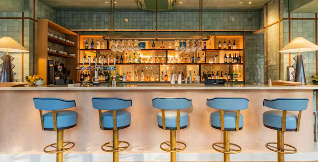 DoubleTree by Hilton Hotel London Victoria 4*