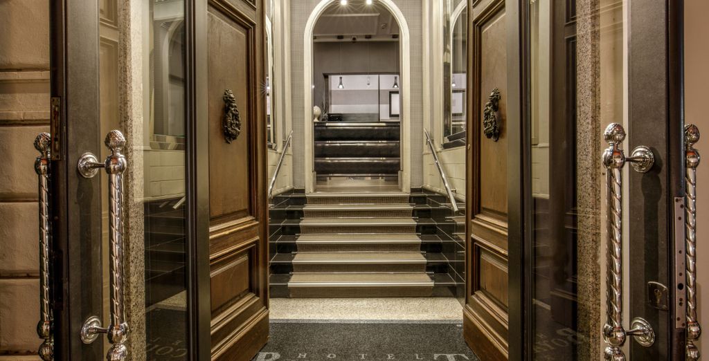 Hotel Royal Court 4*