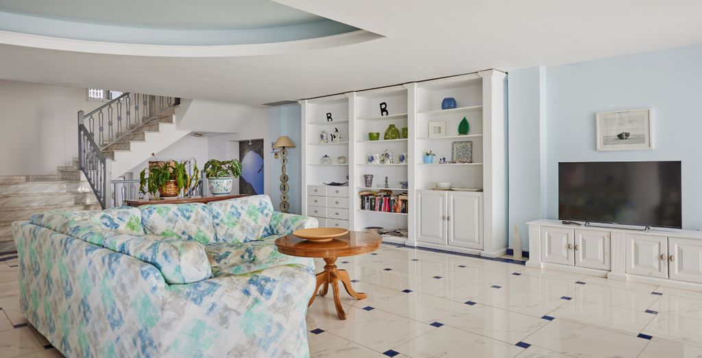  Gerakas Belvedere Luxury Suites 4*
