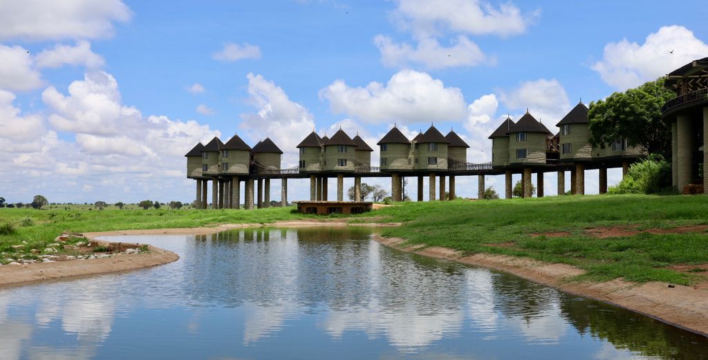 PrideInn Flamingo Beach Resort & Spa Mombasa 4* e safari nei parchi naturali