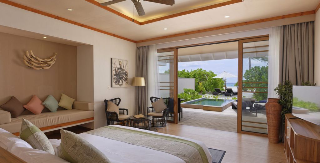 Hôtels 5* : Hôtel Hyatt Regency Dubai Creek Heights et Hôtel Brennia Kottefaru Maldives