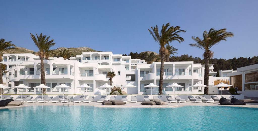 Dimitra Beach Hotel 5*