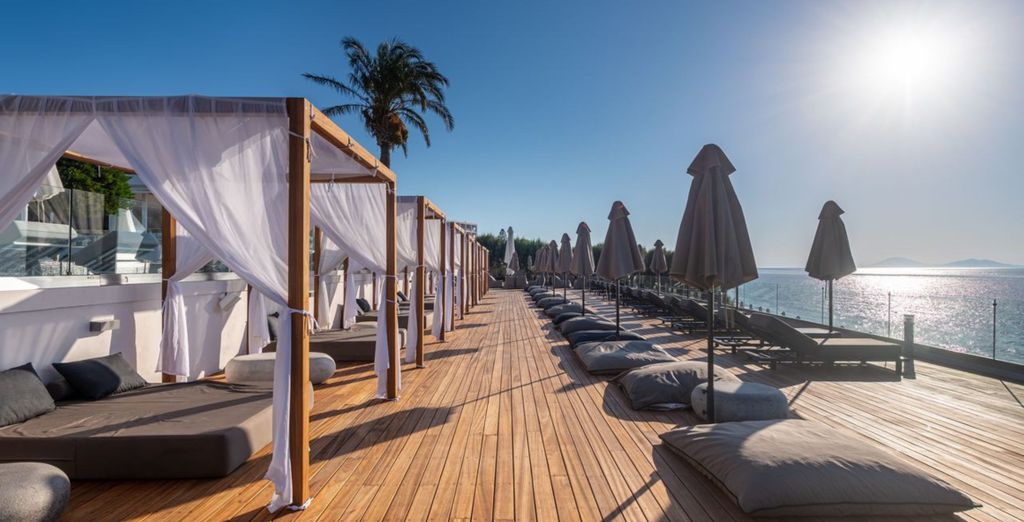 Dimitra Beach Hotel 5*