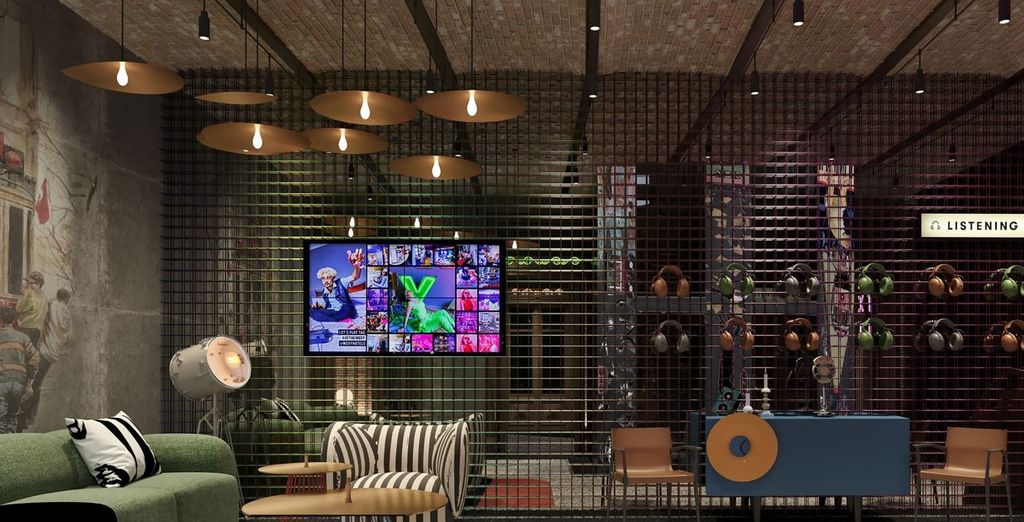 Moxy Istanbul Beyoglu 4*