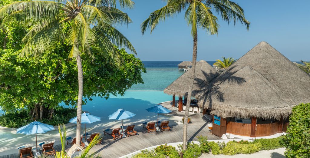 Dusit Thani Maldives 5*