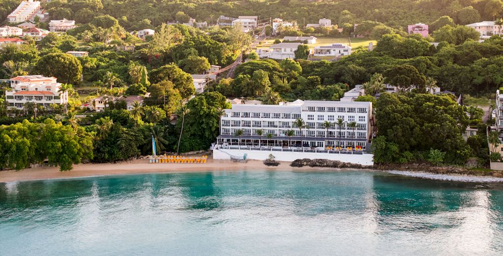 Waves Resort & Spa 4*