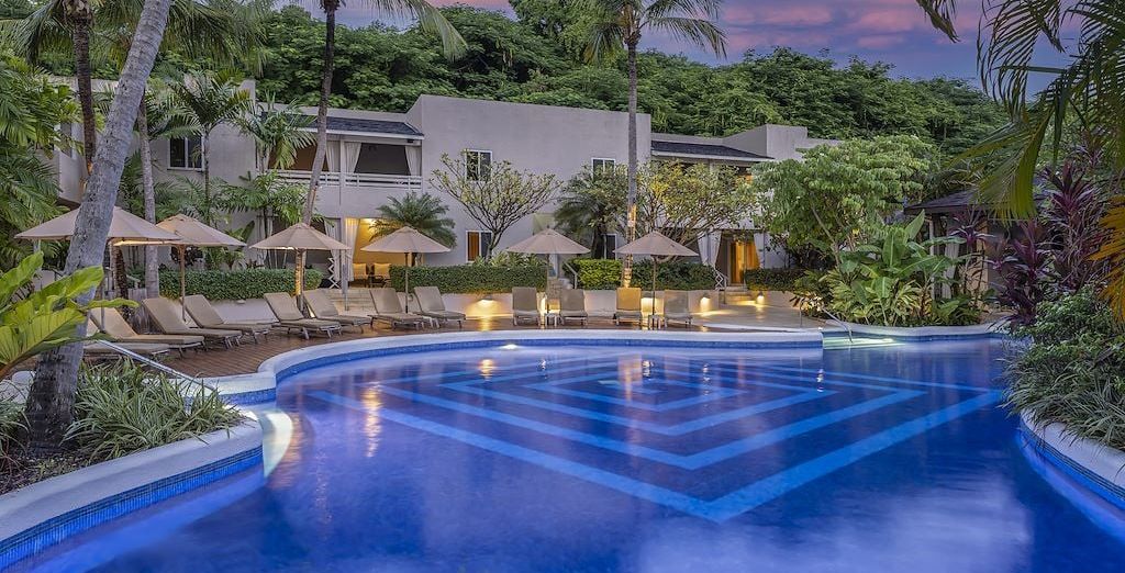 Waves Resort & Spa 4*