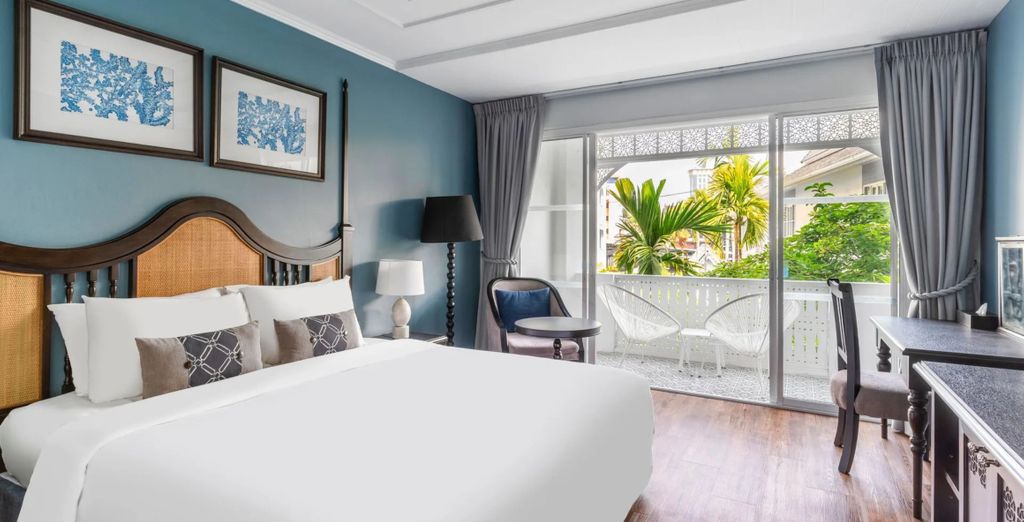 Away Chiang Mai Thapae Resort - A Vegan Retreat 4* e Wyndham Grand Nai Harn Beach Phuket 5* con possibile pre-estensione al Cross Vibe Bangkok Sukhumvit 4* 