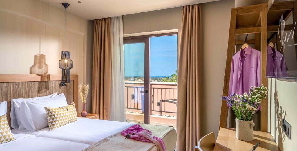 Pyria Hotel 4*
