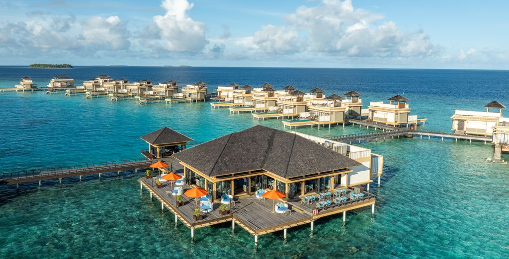 Angsana Velavaru 5*