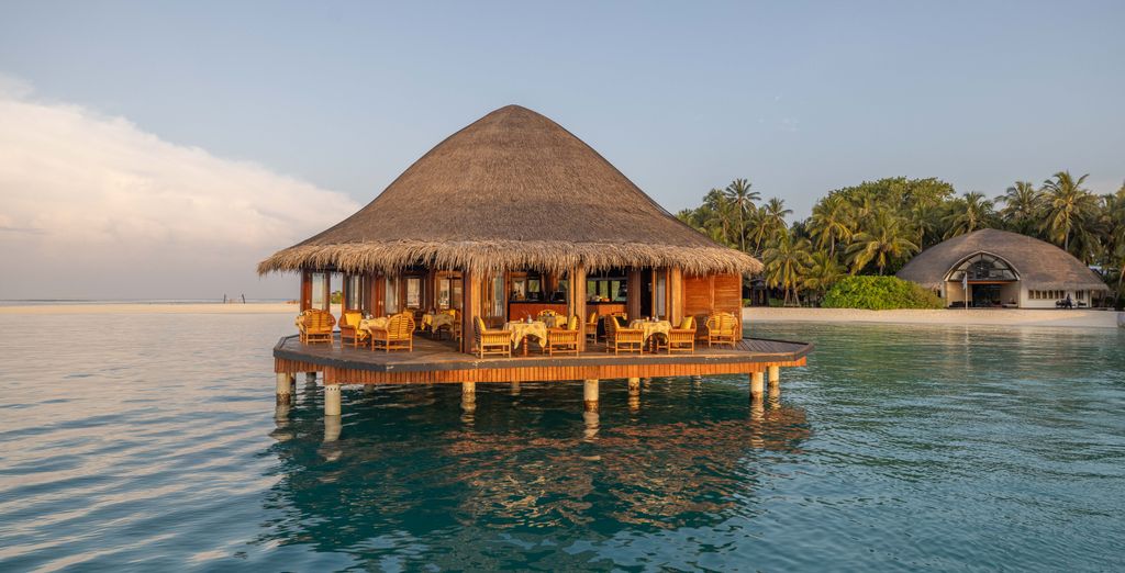 Angsana Velavaru 5*