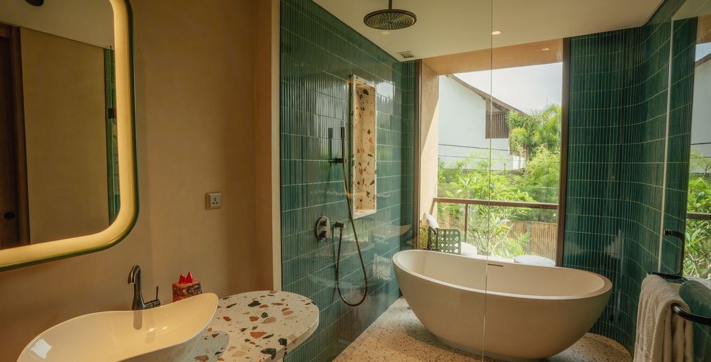 Swan Paradise A Pramana Experience 4*, The Acala Shri Sedana 4* e Noema Resort Pererenan 4*