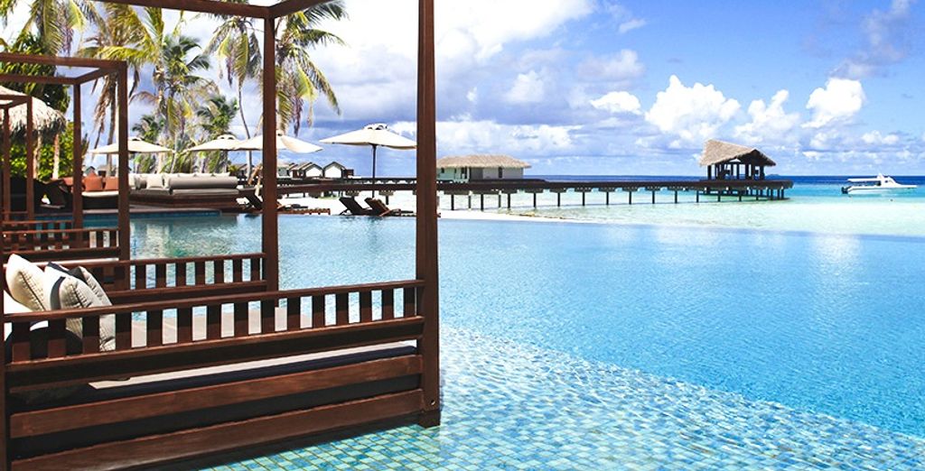 The Residence Maldives at Falhumaafushi 5*